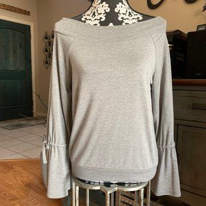 Women's EXPRESS Sweater Size XS
